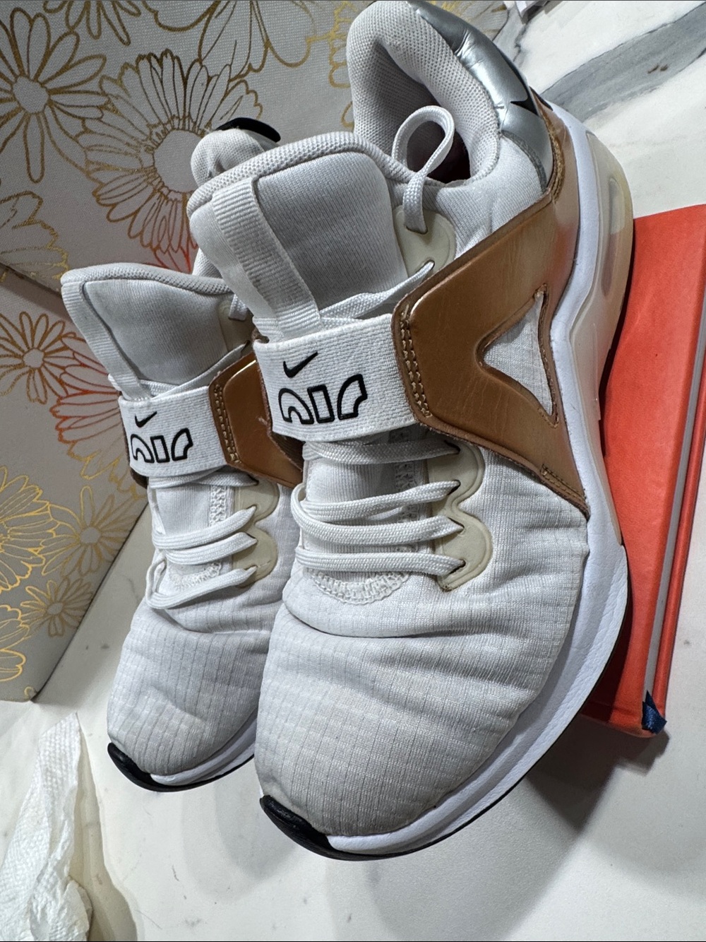 Nike Air Max Bella TR 5 White and‎ Metallic Gold Strap Athletic DD 9285-107